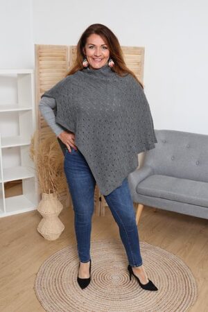 Sálak, kendők, poncsók